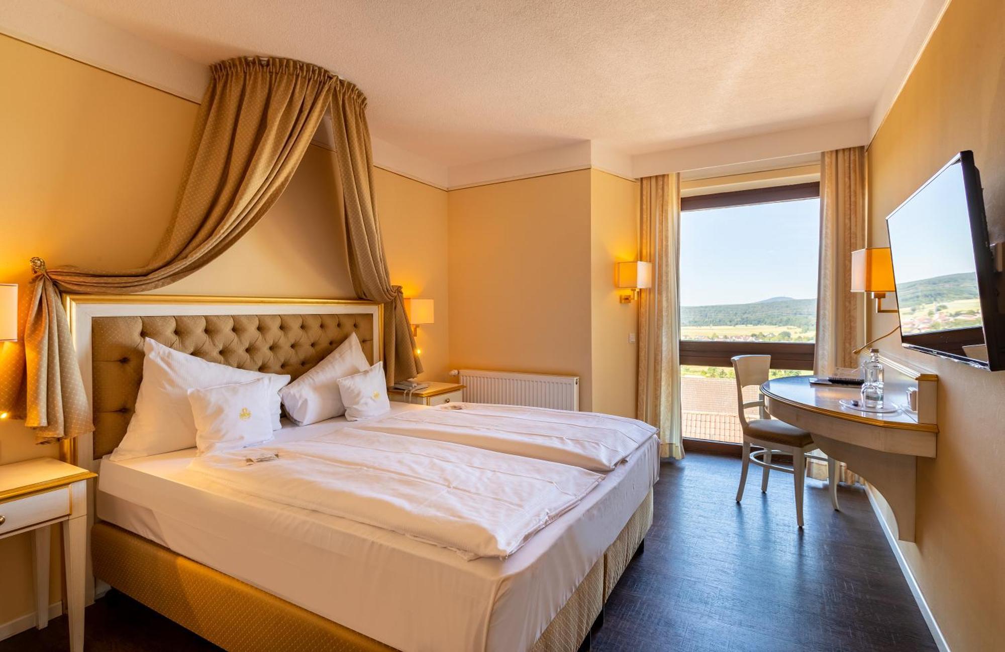Burghotel Staufenberg Staufenberg  Экстерьер фото