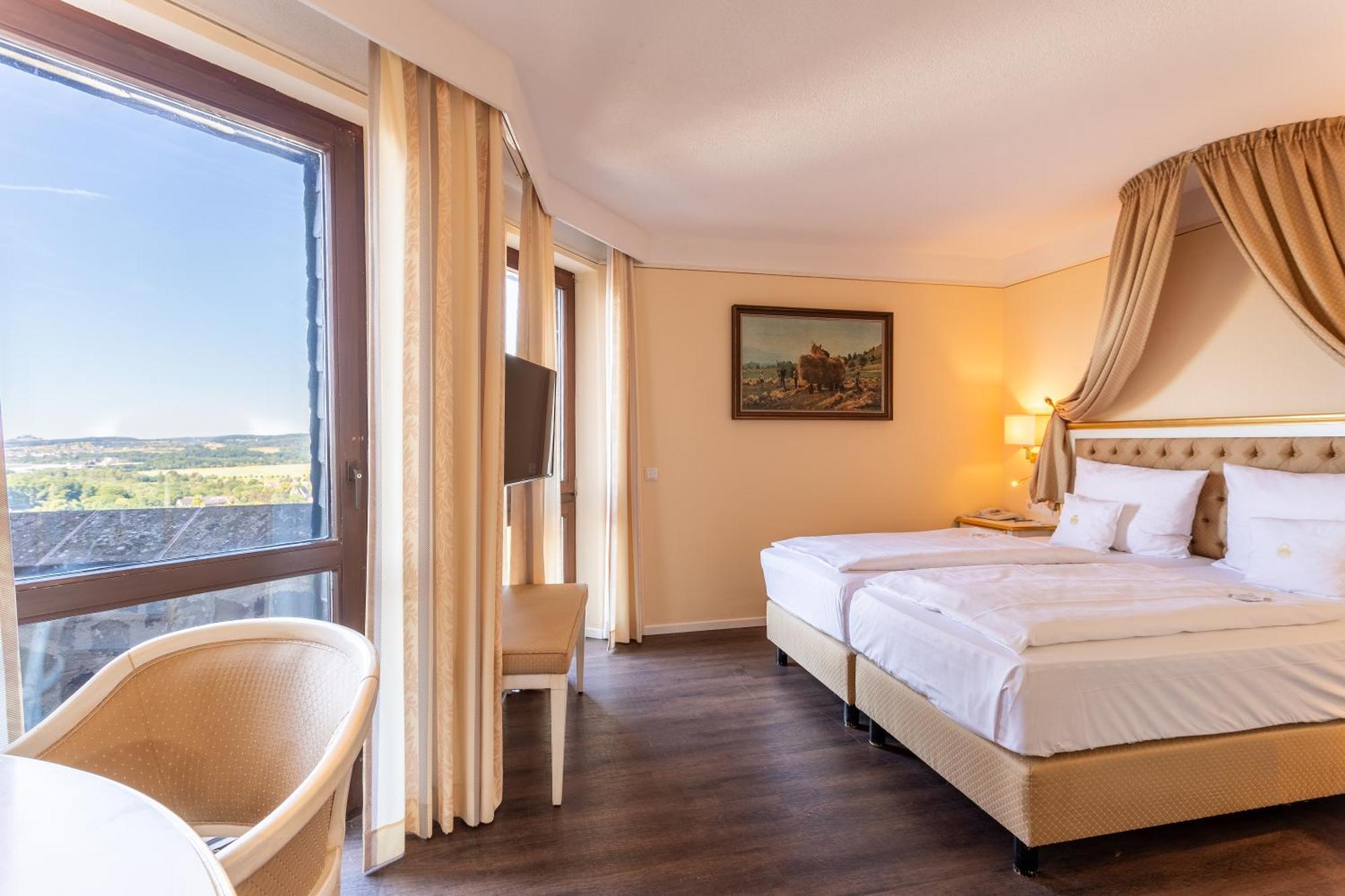 Burghotel Staufenberg Staufenberg  Экстерьер фото
